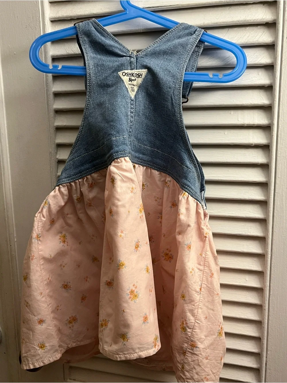 Oshkosh B'Gosh Toddler Girls Denim Floral Print Jumper Dress. Size 4T/4A.